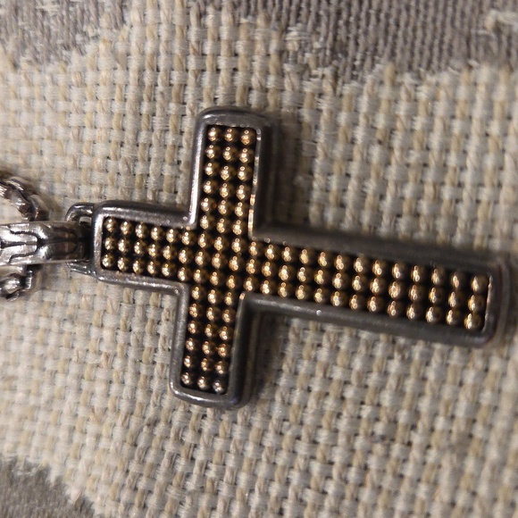 John Hardy Men's Sterling Silver Cross Pendant And 26 Inch Chain - Picture 7 of 8